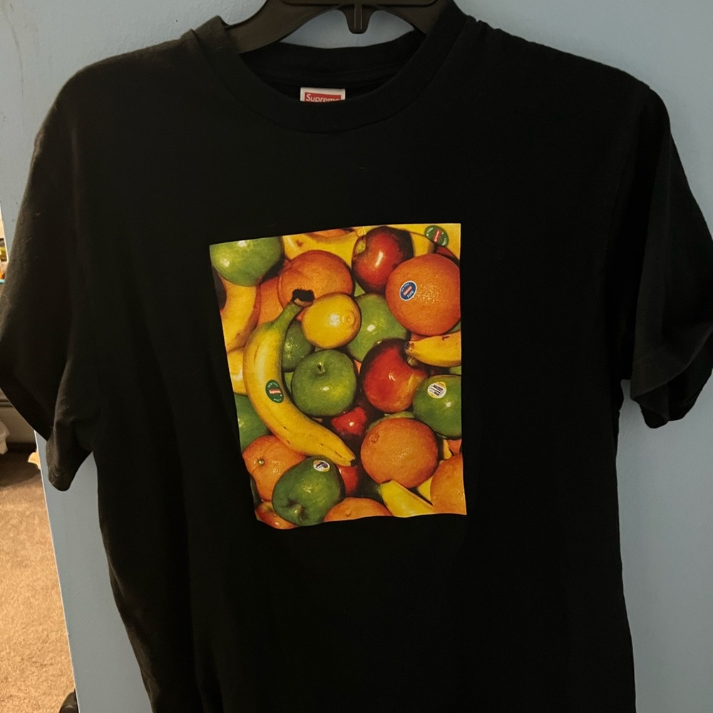 Supreme fruits tee